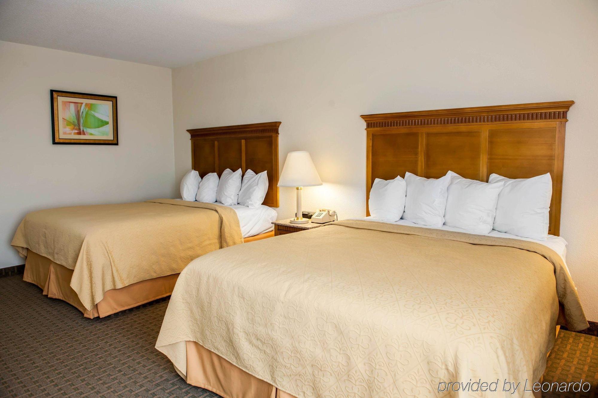 Quality Inn And Suites Индианаполис Экстерьер фото