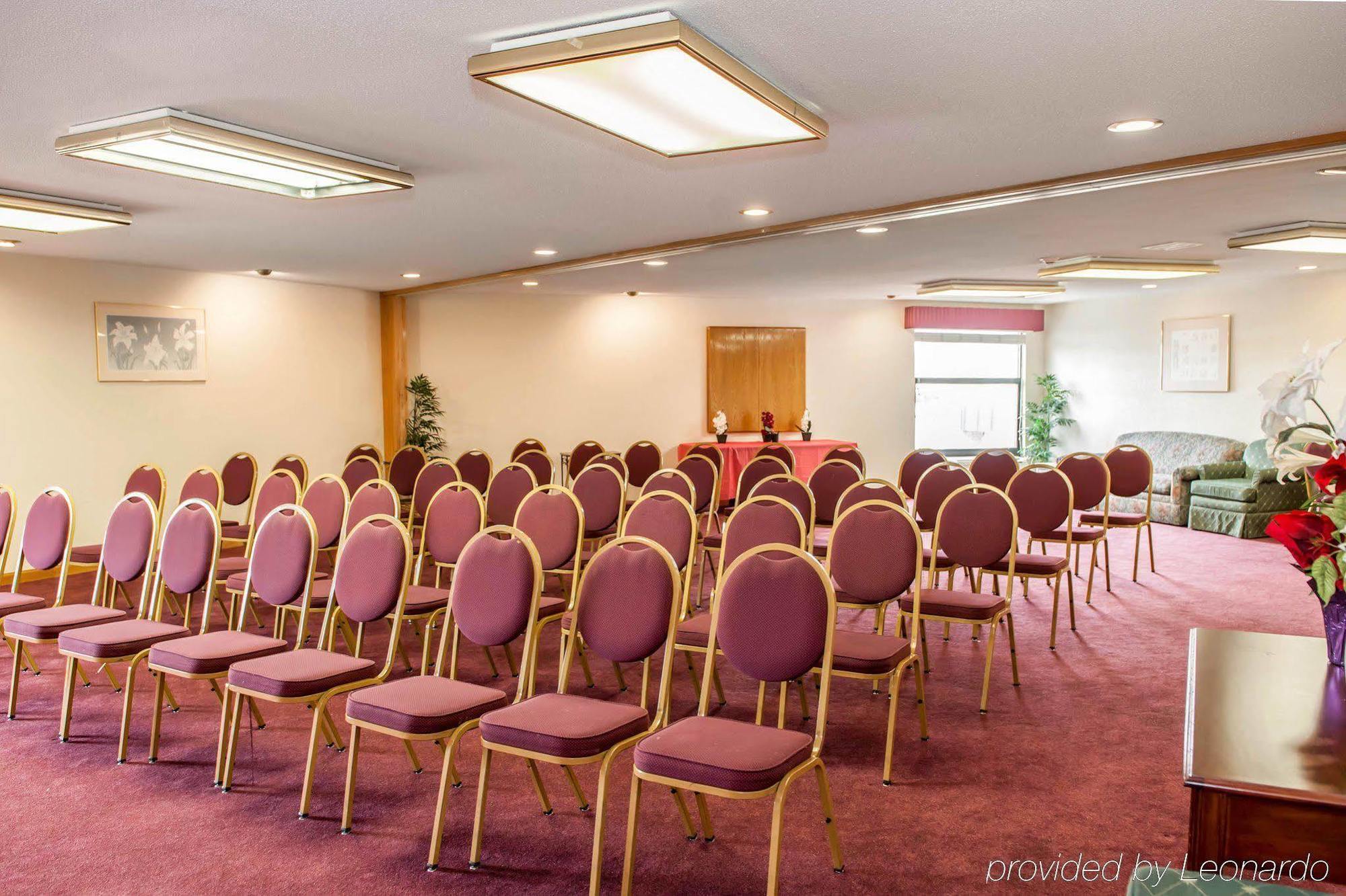 Quality Inn And Suites Индианаполис Экстерьер фото